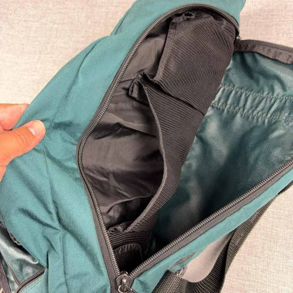 Vintage L.L. Beach Adventure Duffle Bag Green Black Nylon Travel Gym USA 90s